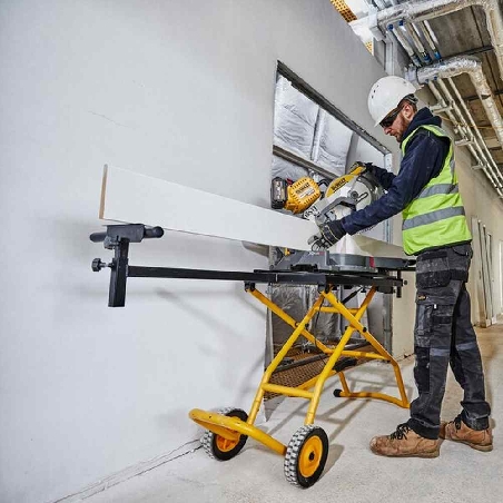 Cavalletto supporto universale 2.4 mt DeWalt DE7260 -3