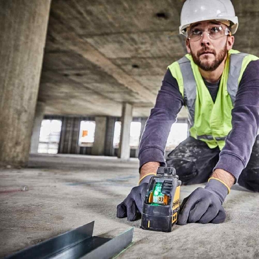 Tracciatore laser a croce raggio verde 30 metri DeWalt -8