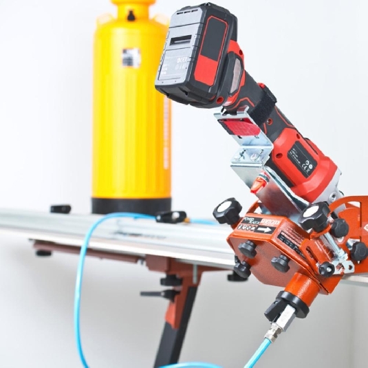 Taglio ad acqua e abbattimento polveri 433PWW A Raimondi -3