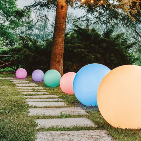 Sfera LED multicolor con batteria e solare Hoop Monacis -1