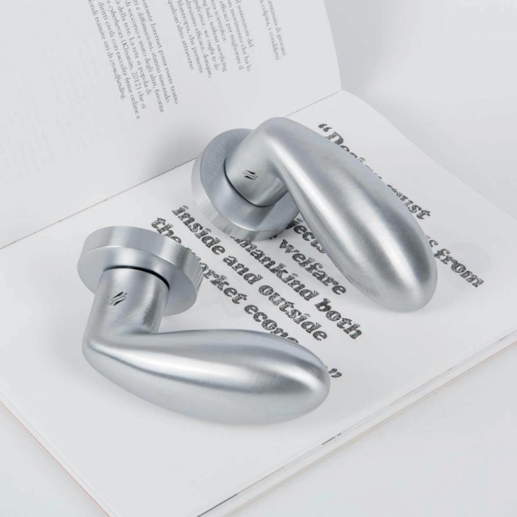 Maniglia porta CROMAT LC45R DROP Colombo -3