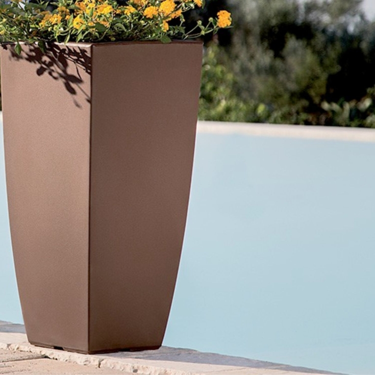 Portavaso in polietilene alto 70h cm Stilo Square Monacis -10