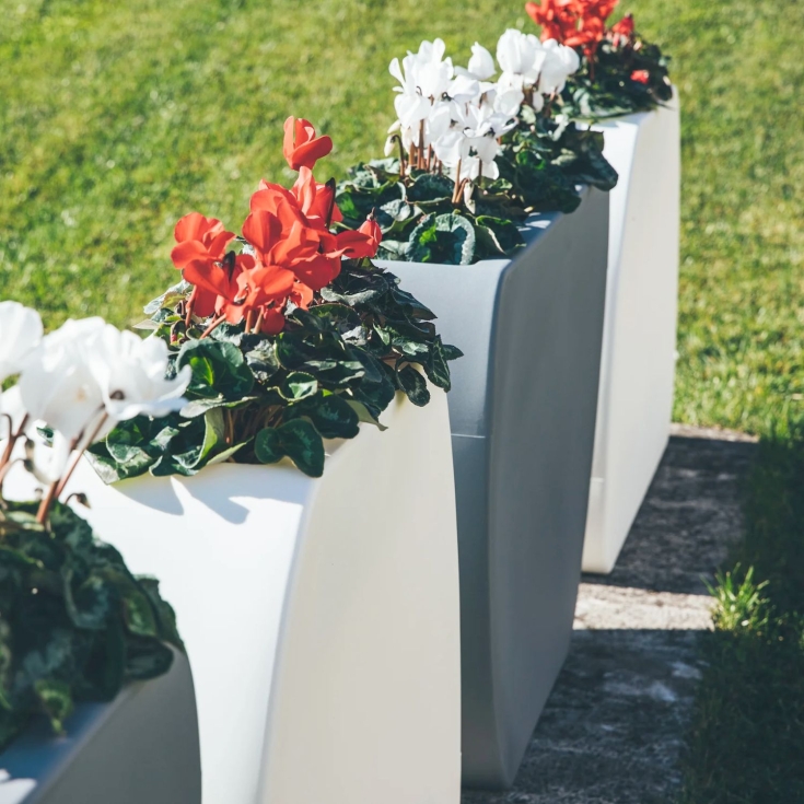 Fioriera da giardino in polietilene alta 80cm Heart Monacis -2