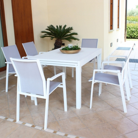 Poltrona Maili Impilabile