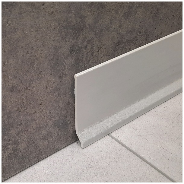 Battiscopa in PVC Grigio Argento 559 PVC Line 8600 - 40 Metri -1