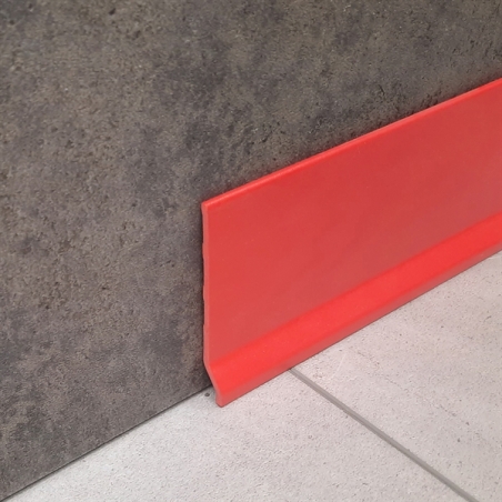 Battiscopa in PVC Rosso 564 PVC Line 8600 - 40 Metri -1