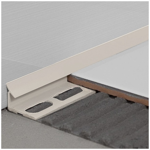 Profilo in PVC bianco crema sp. 9 mm PI/9 CERFIX PROINT -1