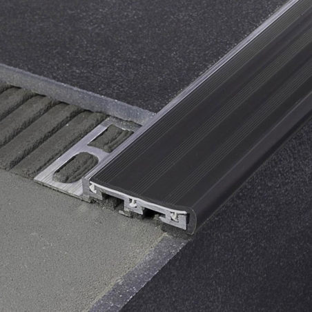 Profilo per scale in alluminio e PVC Grigio scuro SB Cerfix Prostep -1