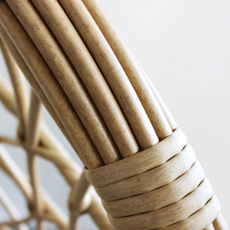 Poltrona sospesa a dondolo in wicker...