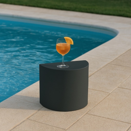 Espositore colorato in polietilene 45x45cm APP -4