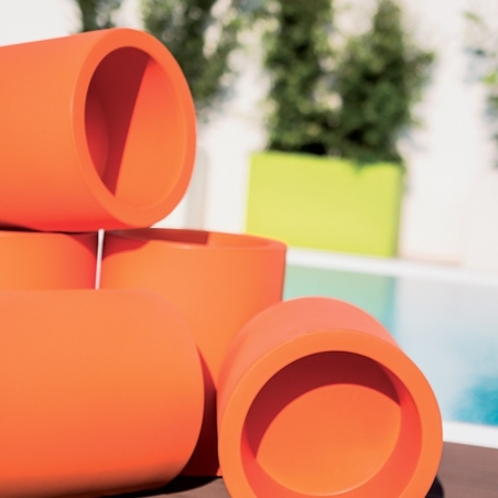 Portavaso tondo alto 50 cm in polietilene Venusio Monacis -3