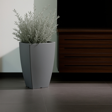 Vaso in polietilene alto 50 cm Prisma Square Monacis -4