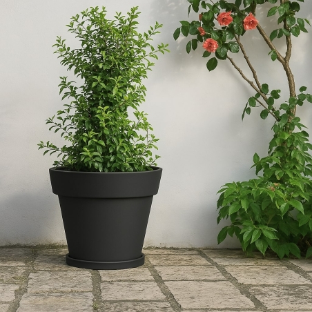 Vaso da giardino 50 cm in polietilene Gemma Monacis -1