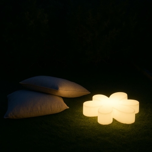 Pedana a fiore luminosa in polietilene Floris Kloris -2