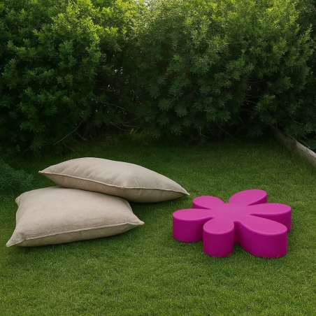 Pedana espositrice a forma di fiore in polietilene Floris -2