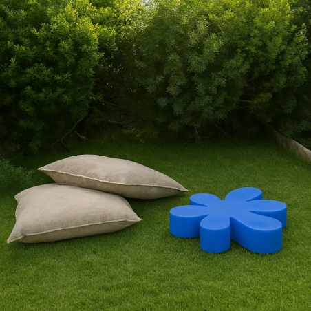 Pedana espositrice a forma di fiore in polietilene Floris -11