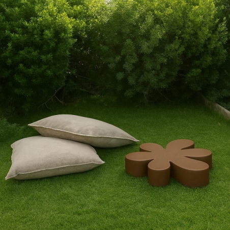 Pedana espositrice a forma di fiore in polietilene Floris -3