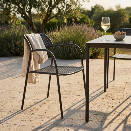 Sedia impilabile in metallo con braccioli Taupe da esterno WindsorEDENYA