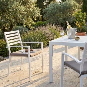 Poltrona da giardino in alluminio con cuscino Formentera - BiancoEDENYA