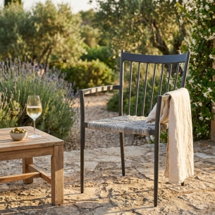 Poltroncina da esterno in alluminio verniciato ANTRACITE seduta in POLYRATTAN grigio mélange  Martinica ImpilabileEDENYA