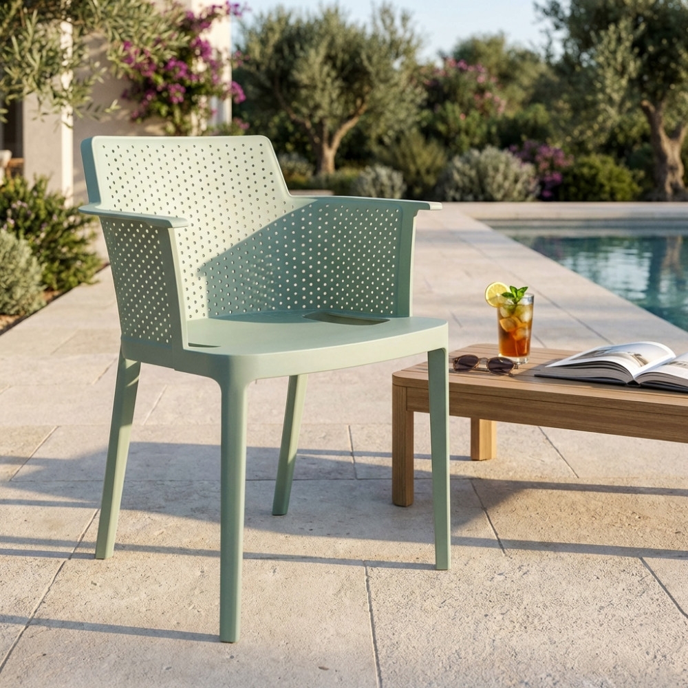 Poltrona da giardino impilabile in polipropilene verde menta CathyEDENYA