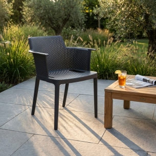 Poltrona da giardino impilabile in polipropilene antracite CathyEDENYA