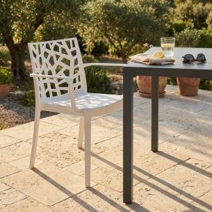 Sedia da giardino impilabile bianca MatrixEDENYA