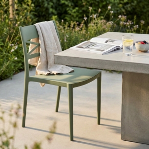 Sedia impilabile in polipropilene verde da giardino - DARLEEN -1