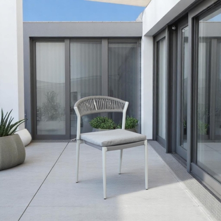 Sedia da esterno in alluminio bianco e schienale in corda con cuscino - CORRIENTESEDENYA