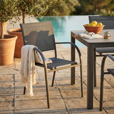 Poltrona da giardino in allumino taupe e tessuto con braccioli - STAMFORDEDENYA