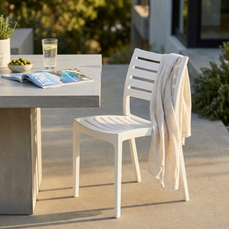 Sedia in polipropilene impilabile bianca - EVELINEEDENYA