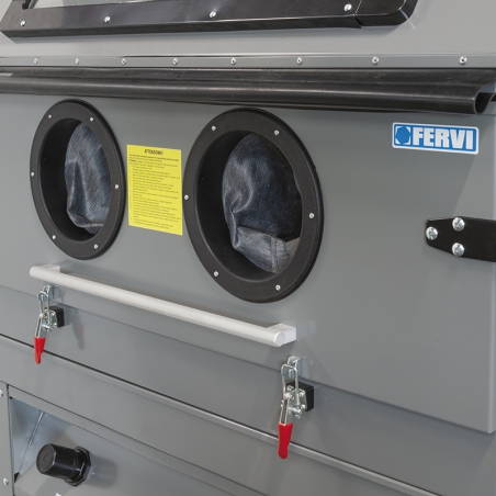 Sabbiatrice a pressione con ciclone esterno 0615 Fervi 1340x970x1080 h mm