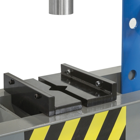 Pressa manuale idraulica P001/30 Fervi 1690x380x250 h mm