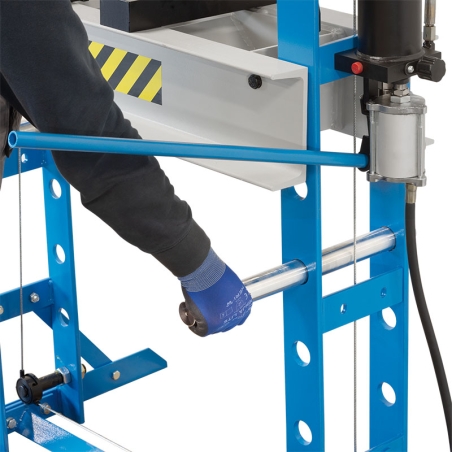 Pressa idraulica manuale e pneumatica P001/45 Fervi 1040x390x1900 h mm