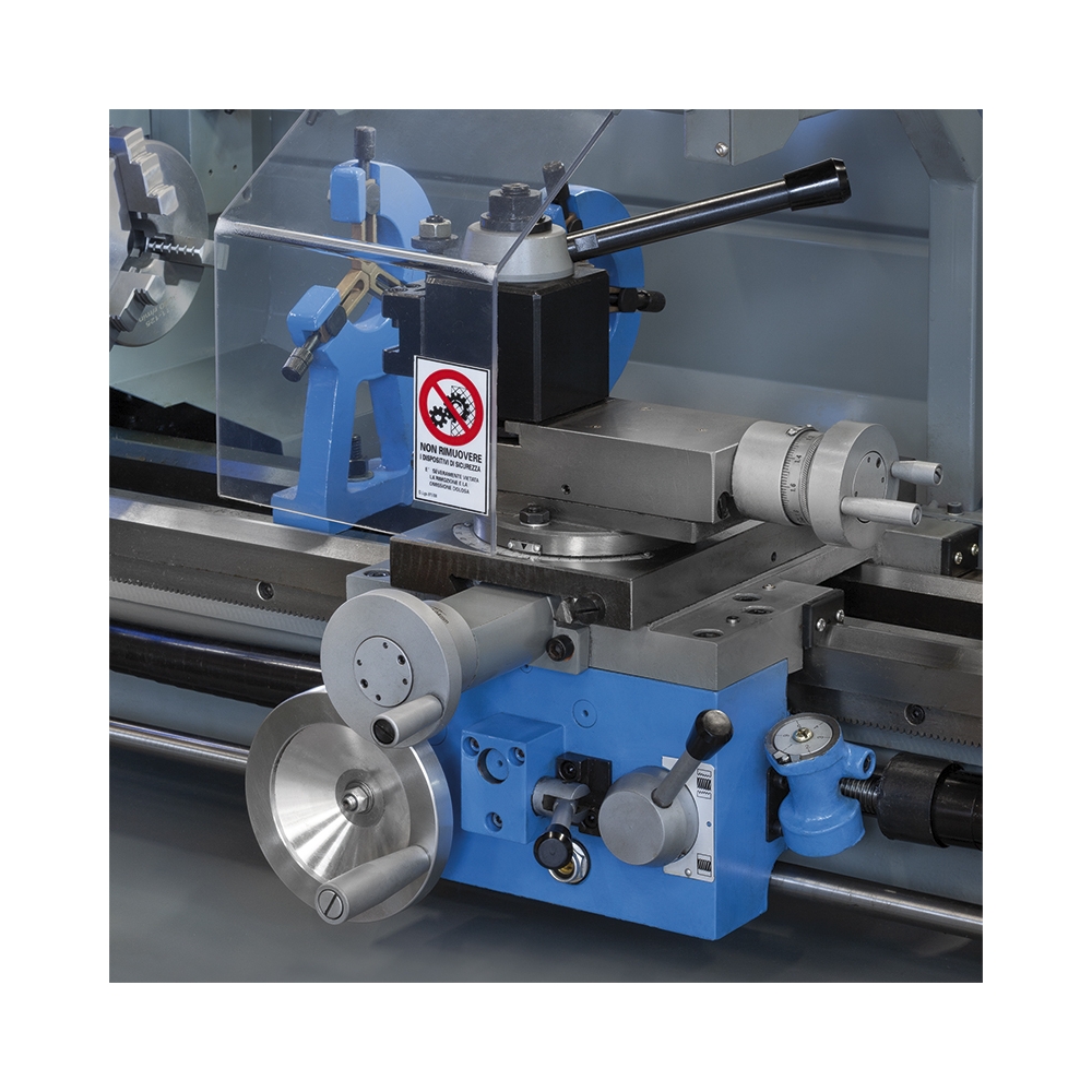 Tornio parallelo FERVI T750 con diametro banco 290 mm, diametro max sul carro 175 mm e distanza punte 750 mm -4