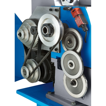 Tornio parallelo con inverter FERVI T900I con diametro banco 320 mm, diametro max sul carro 210 mm e distanza punte 900 mm -3