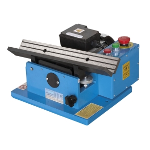Smussatrice da banco FERVI 0560 con motore 230 V 50 Hz 250 W, smusso 45° 0 - 5 mm e velocità 2800 rpm -1