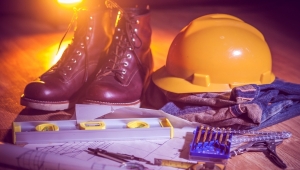 Abbigliamento da Lavoro: Comfort e Sicurezza