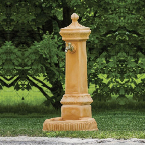 Fontana a colonna color impruneta Brera Monacis